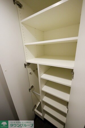 グランドコンシェルジュ氷川台の物件内観写真